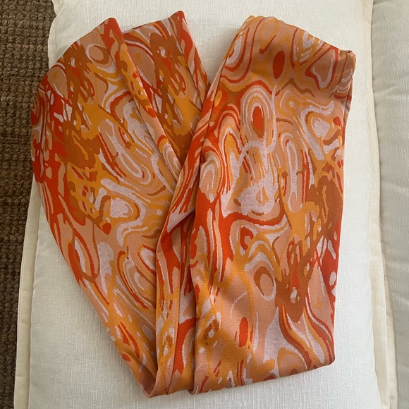 Zara pants in excellent conditions!! - Picture 1 of 4